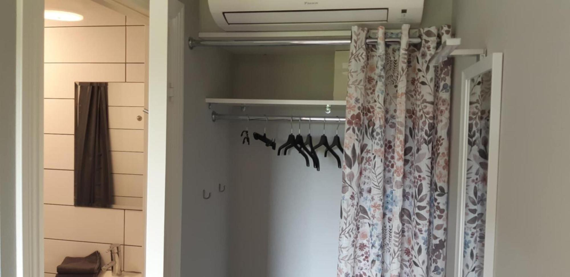 Bjoerkaengs Vandrarhem Tvååker Exterior foto